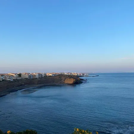 Апартаменты T2, Terrasse, Parking Prive Proche Port Et Plages Агд